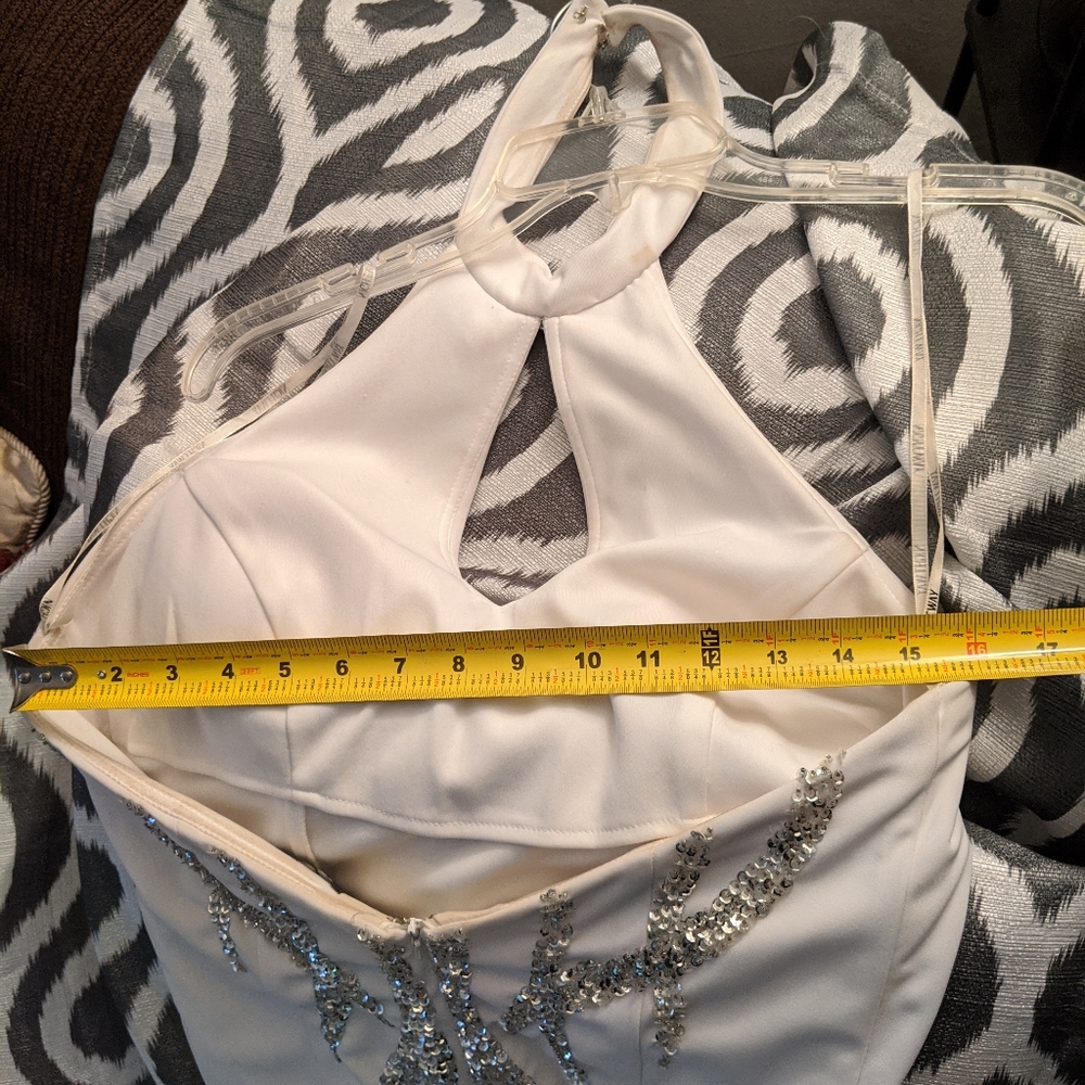 NightWay Long Gown - Picture 7 of 16